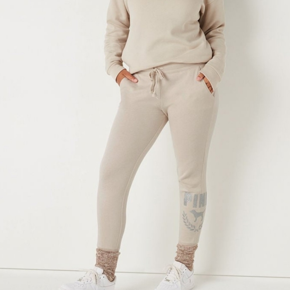 VS Pink Fleece Joggers